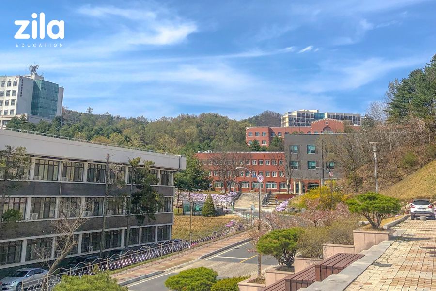 Trường Đại học Giao thông Hàn Quốc (KNUT)